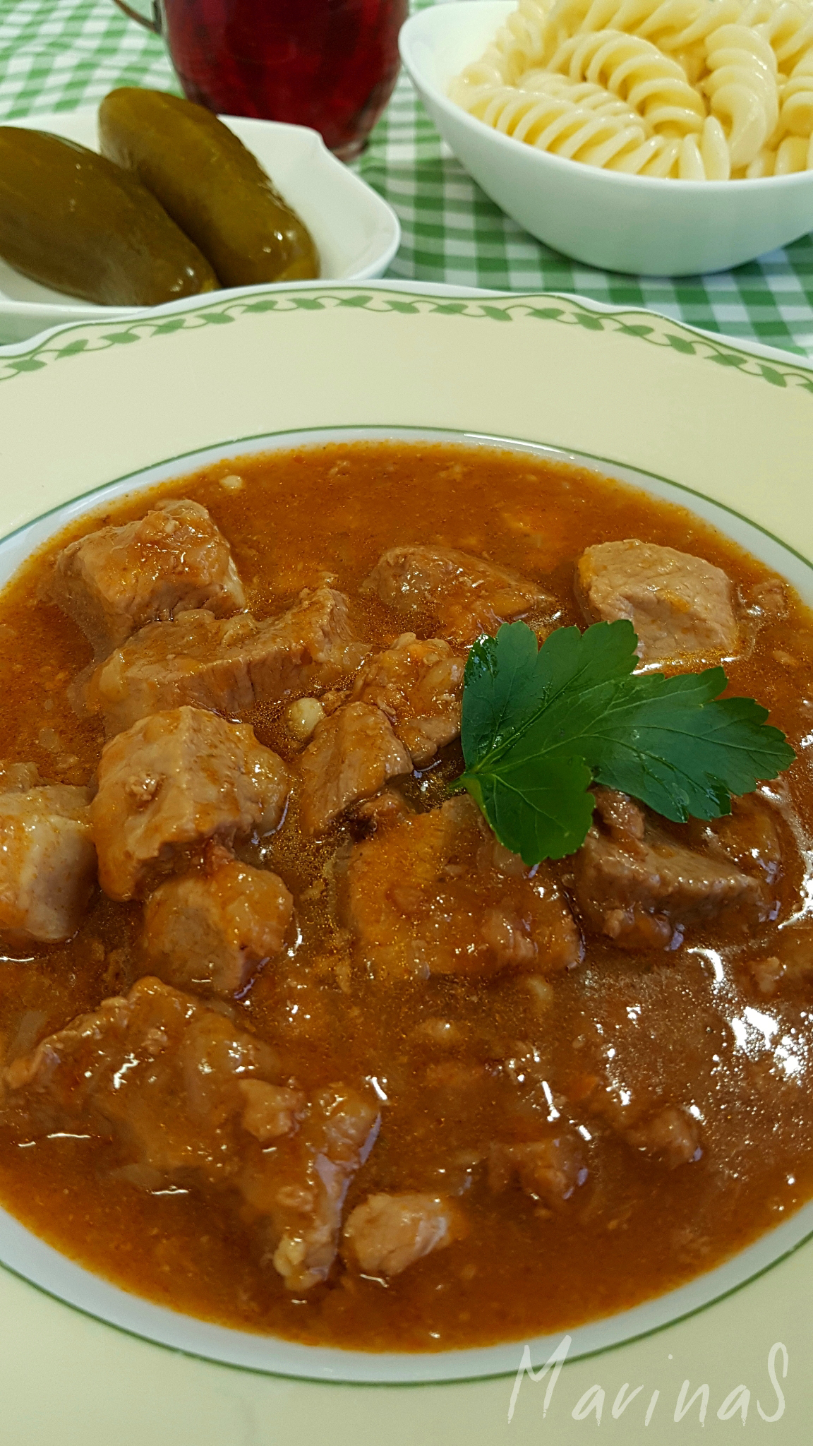 Zimski-gulas-1