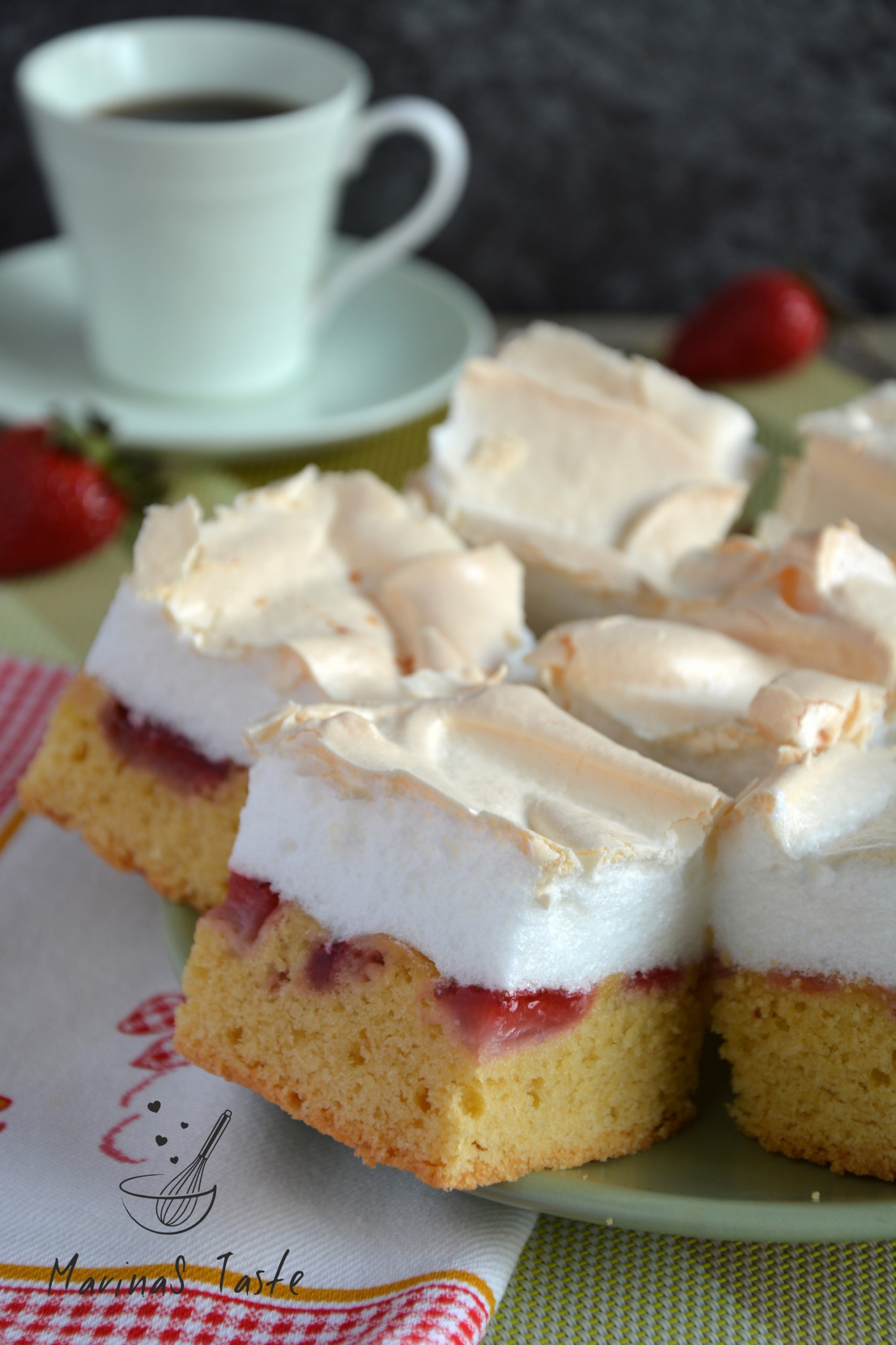 Kolac-sa-jagodama-i-samom-2