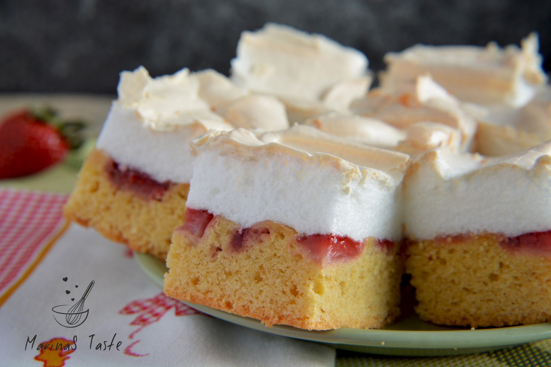 Kolac-sa-jagodama-i-samom-5