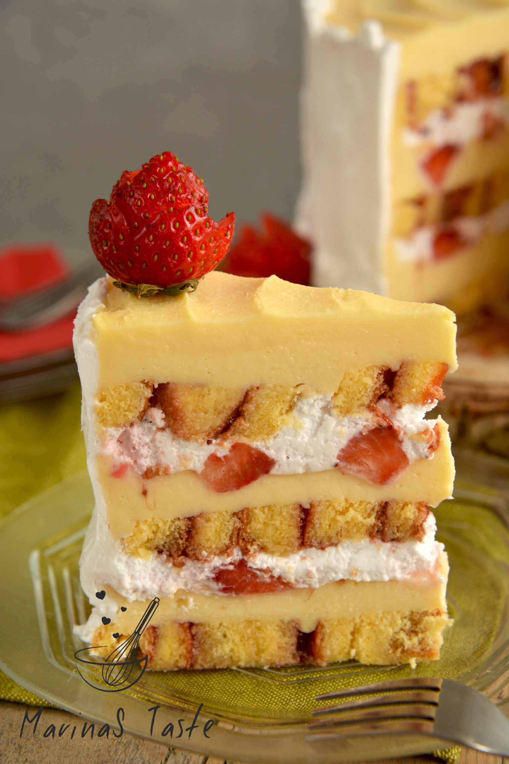 Torta-sa-rolatima-i-vocem-5