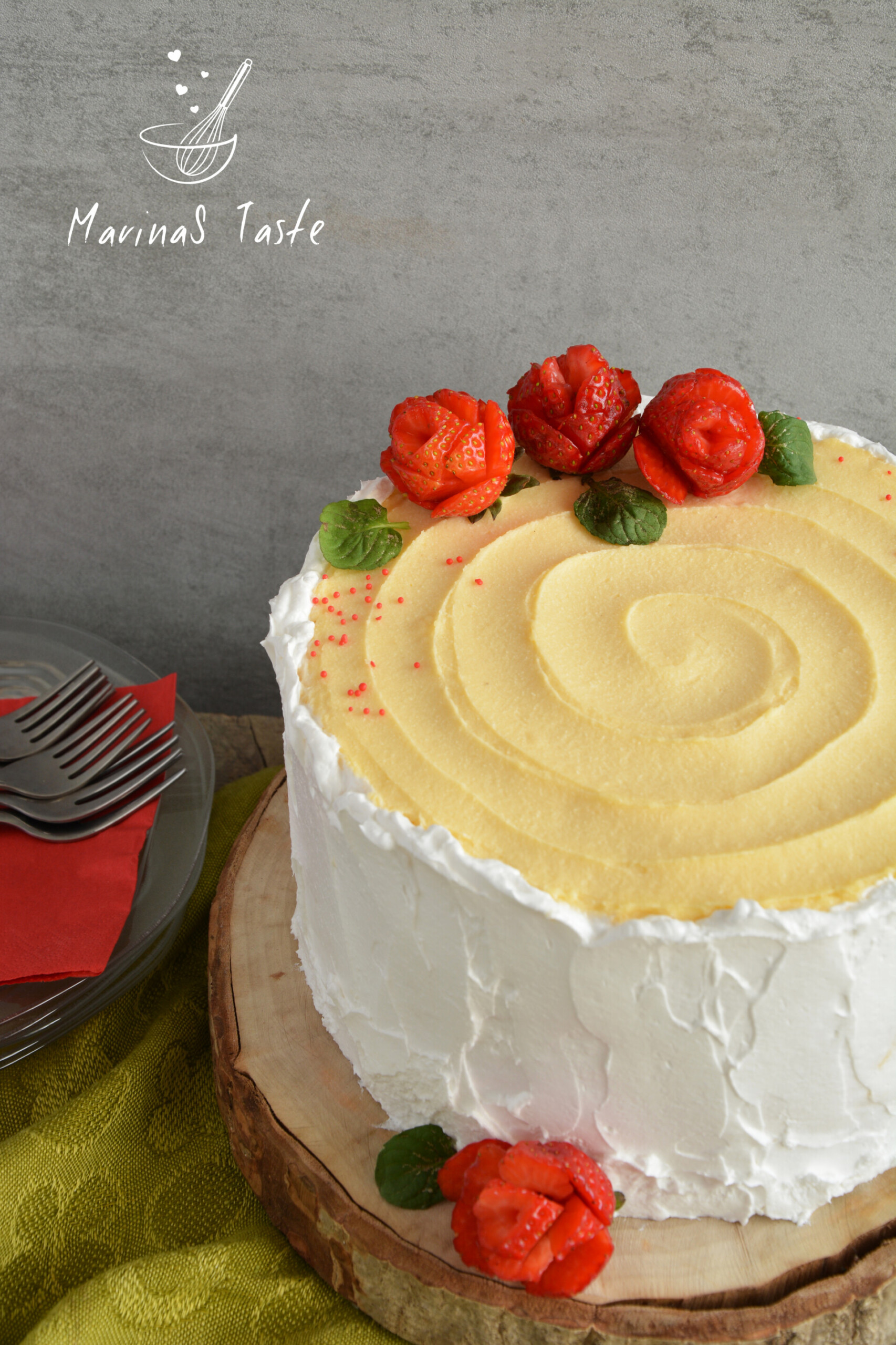 Torta-sa-rolatima-i-vocem-6