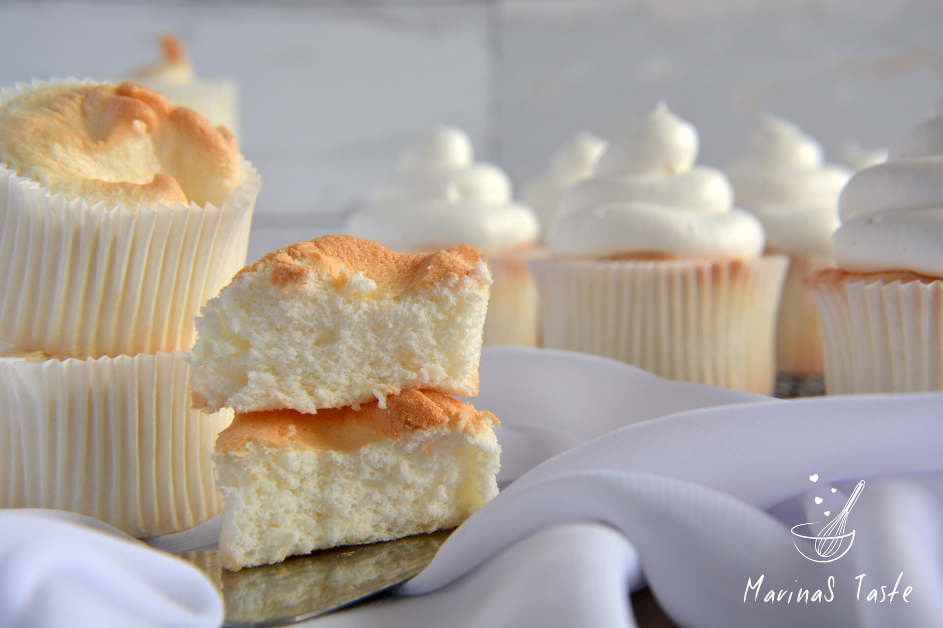 Angels-food-cupcakes-4