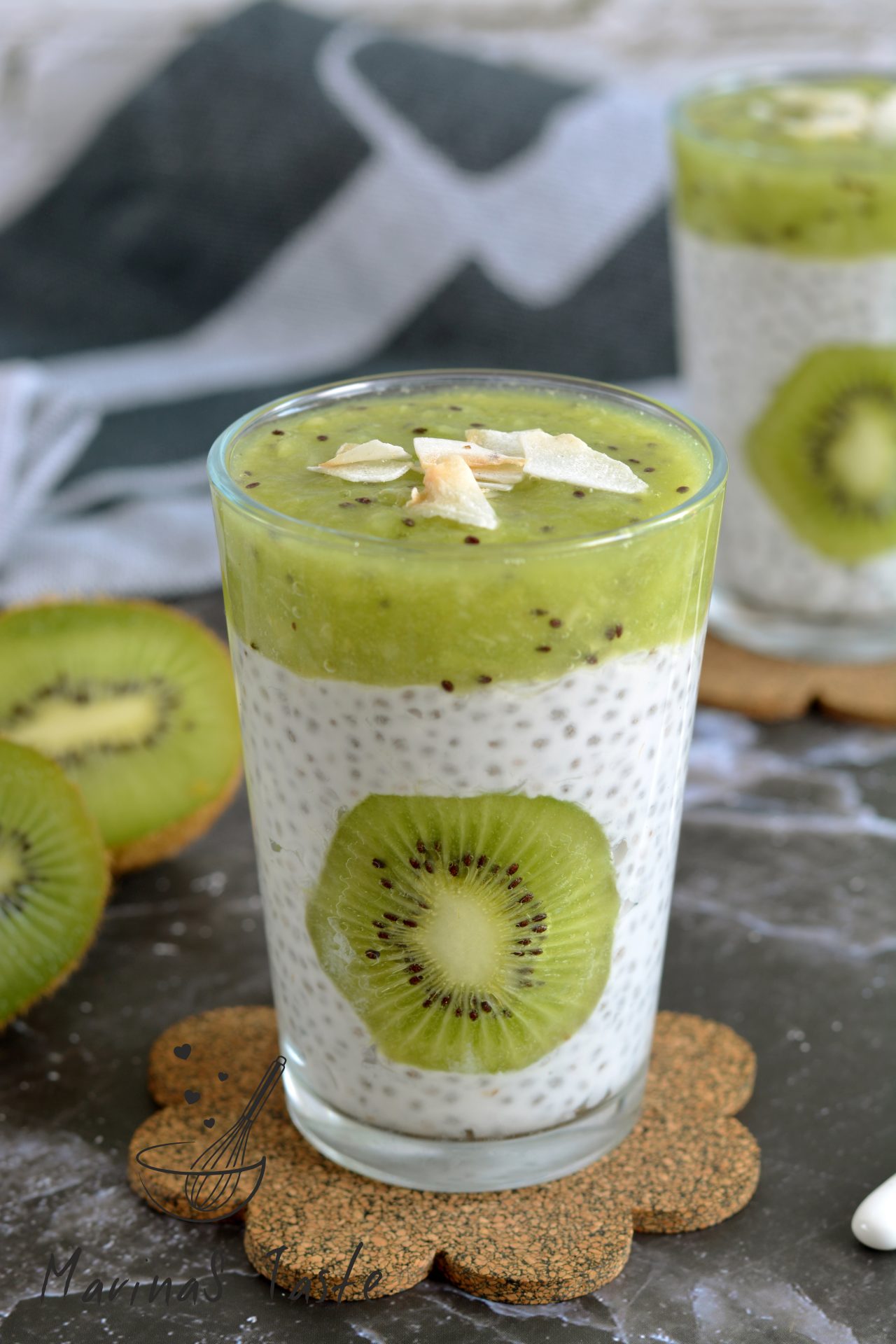 Kokos-chia-puding-sa-kivijem-4