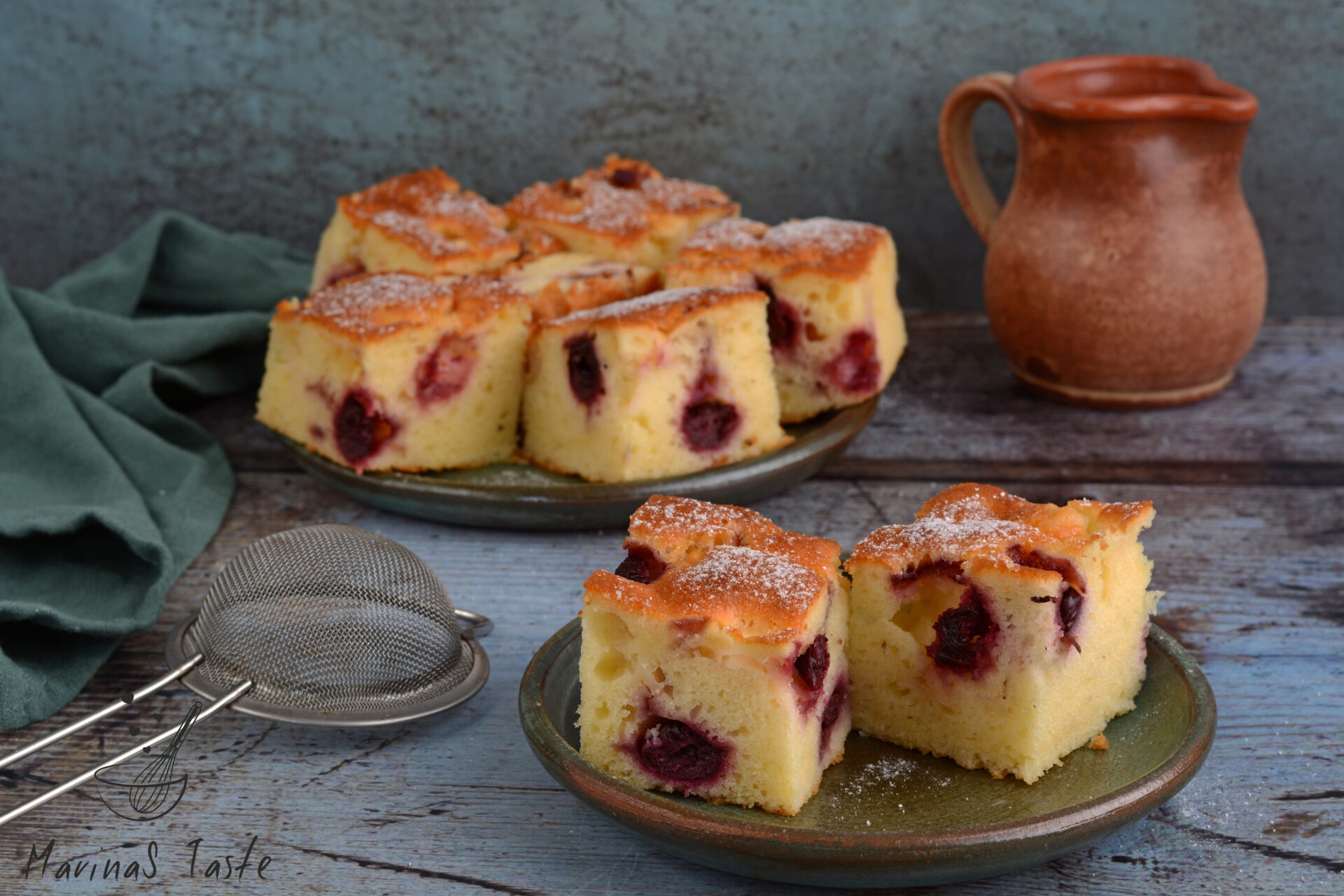 Brzi-kolac-sa-jogurtom-i-vocem-1.