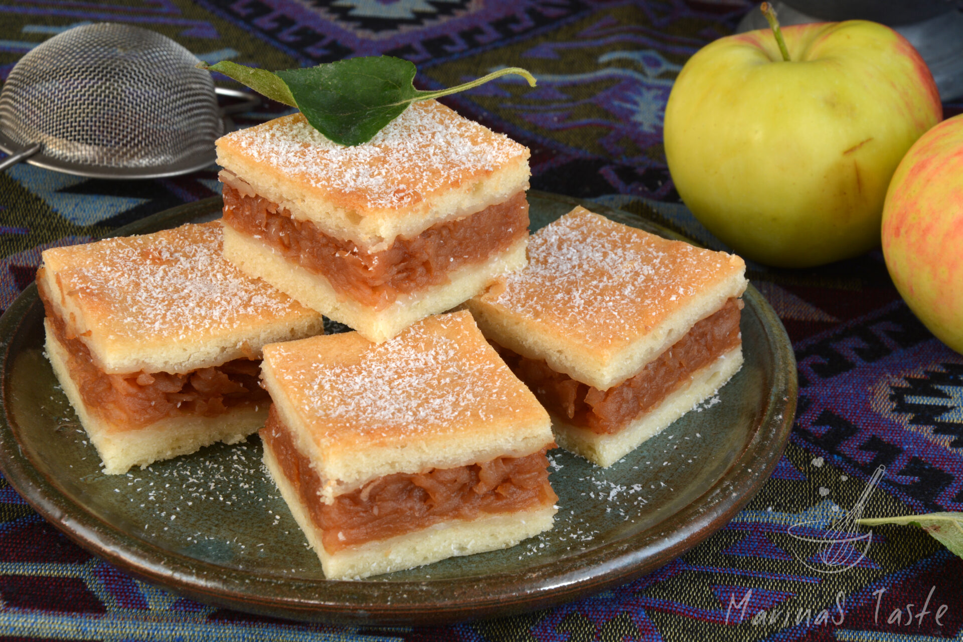 Posna-lenja-pita-sa-jabukama-2